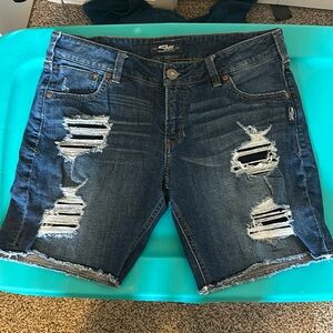 Silver Jean shorts size 30